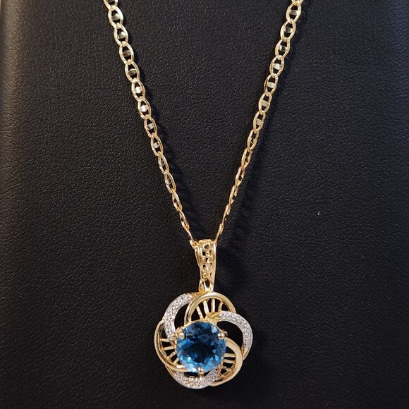 [SOLD] 80's 14K White & Yellow Gold Natural Blue Topaz Hinged Bail Pendant - Picture 3 of 15